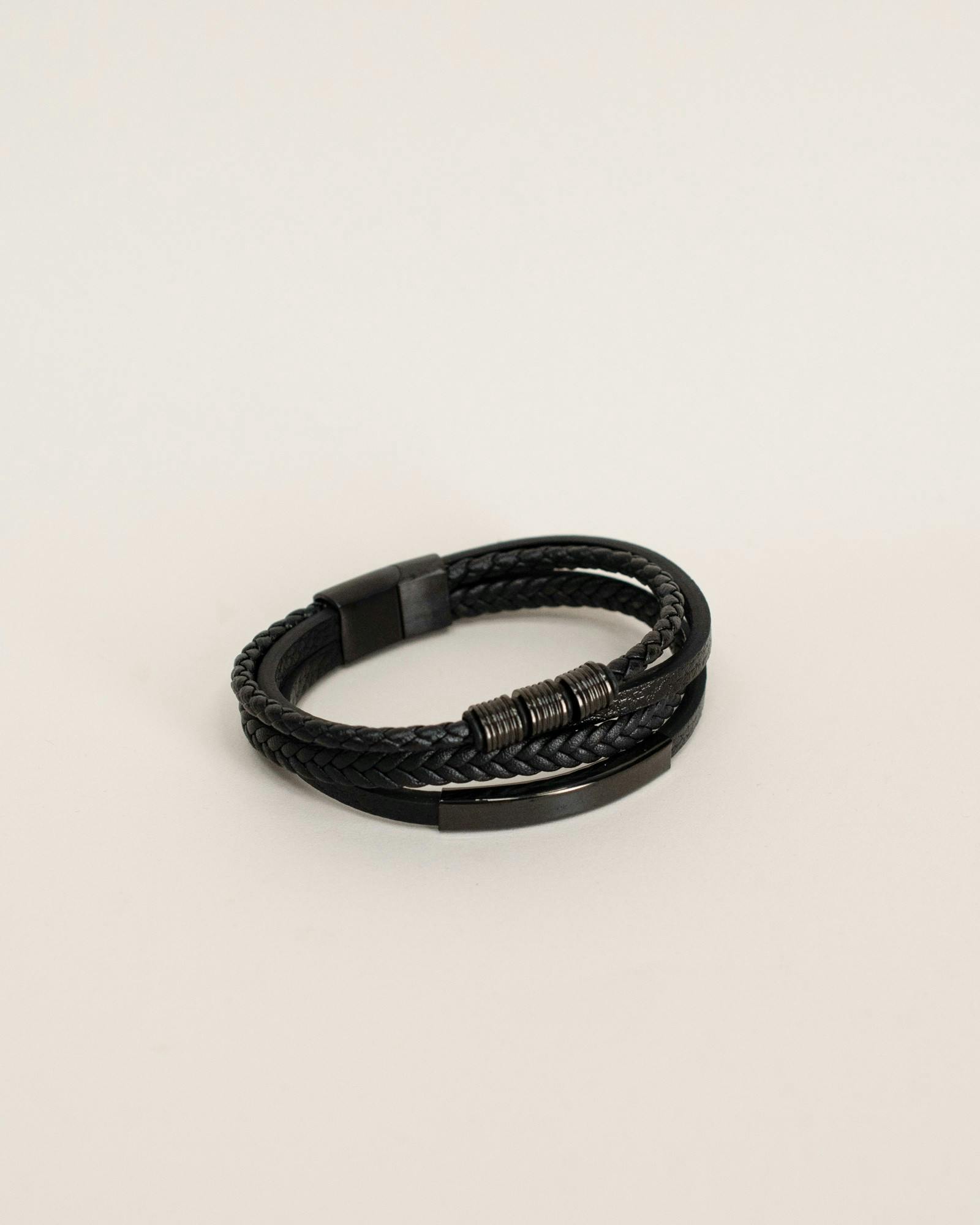 magnetic clasp leather bracelet