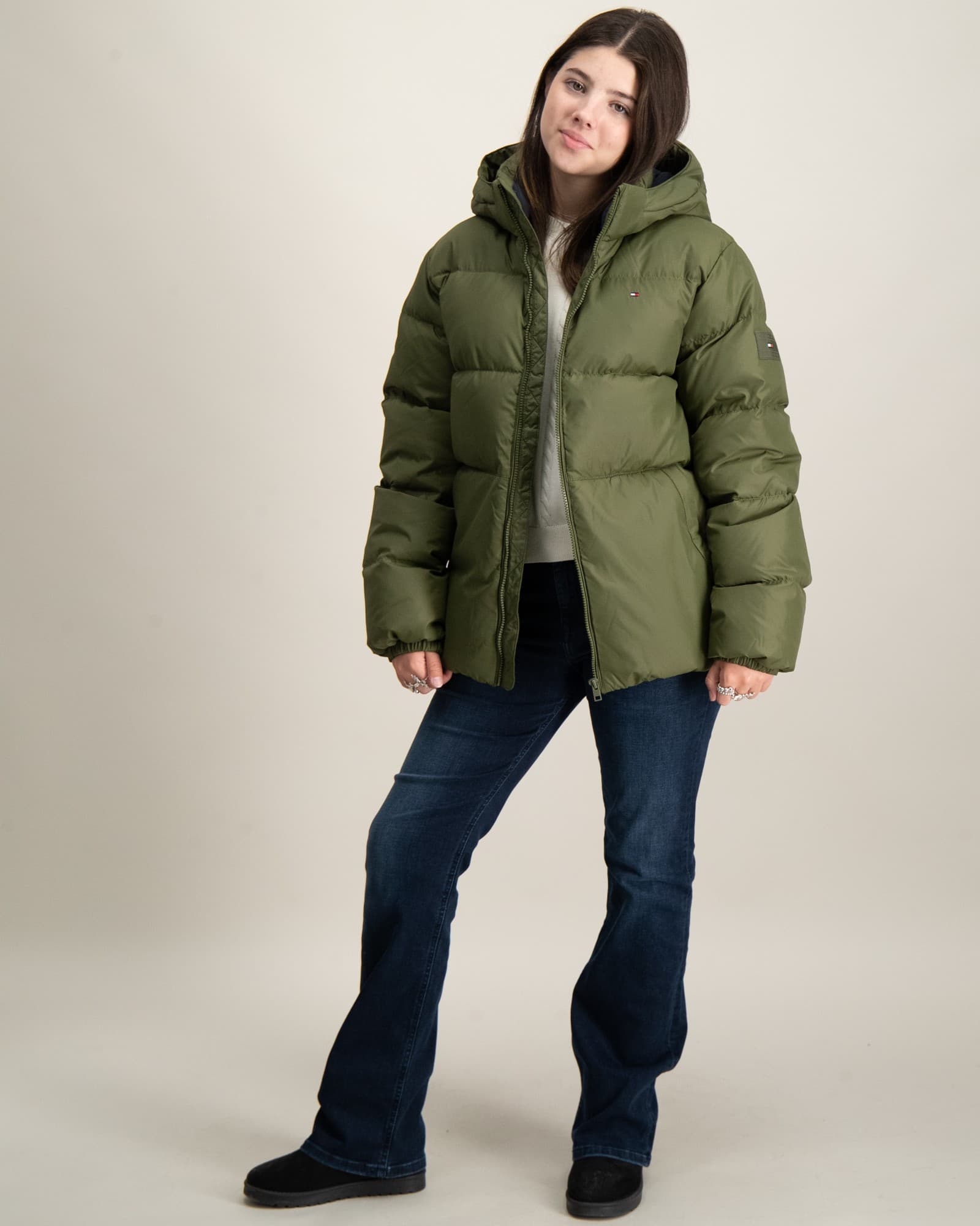 ESSENTIAL DOWN JACKET