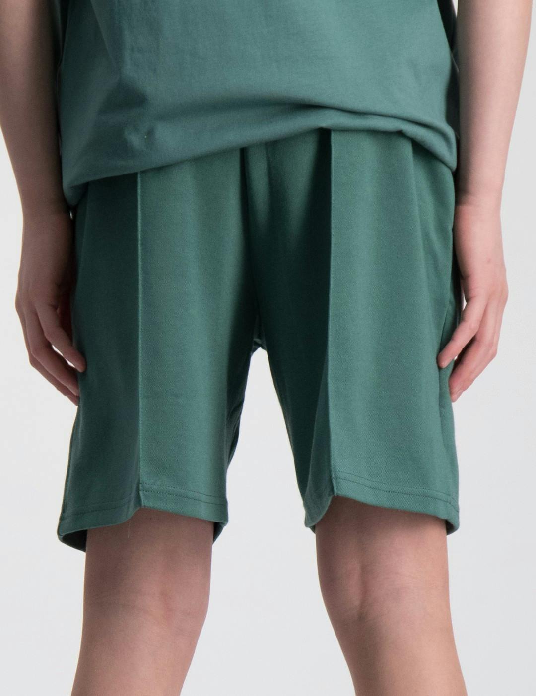 TEMMELS relaxed pique shorts
